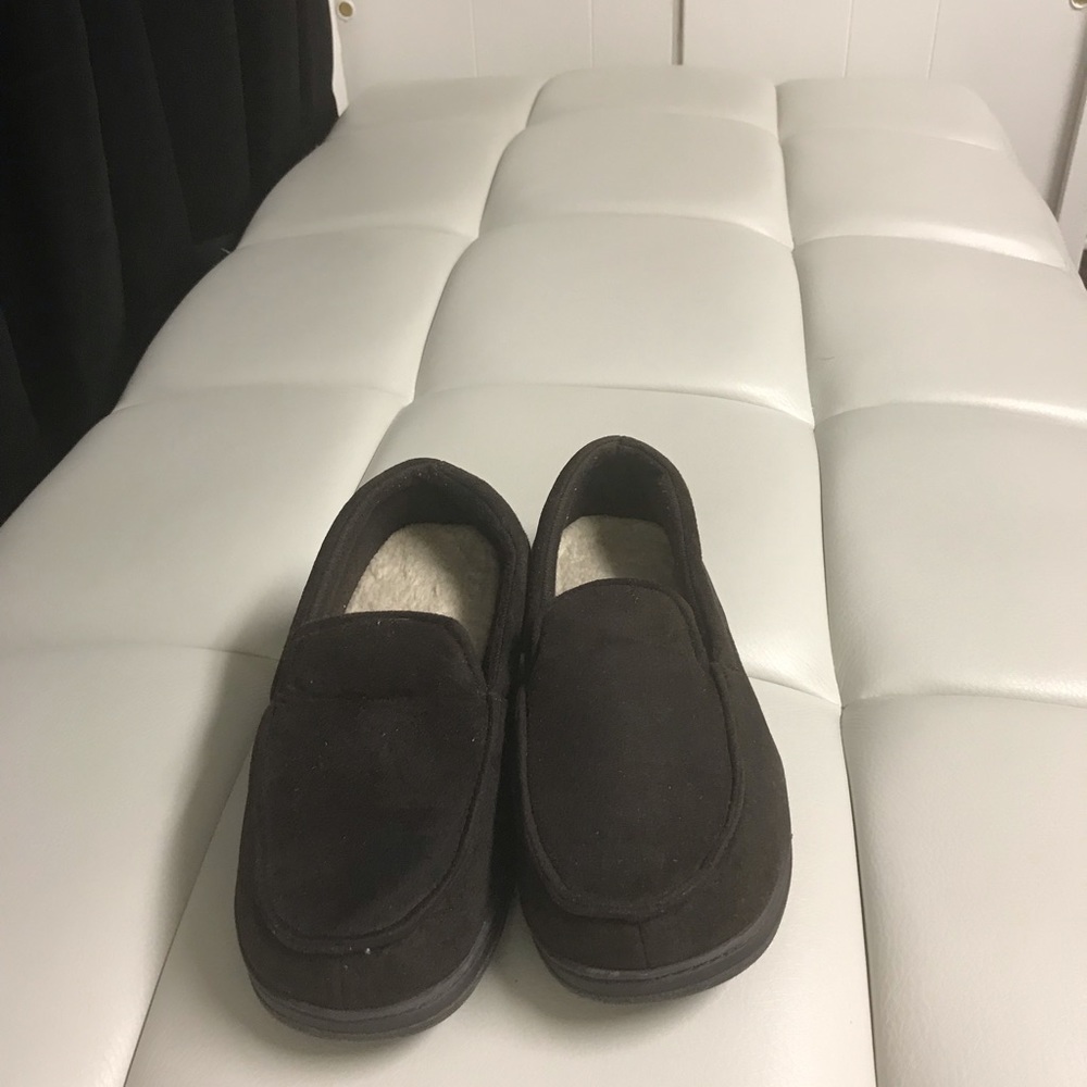Memory foam slippers